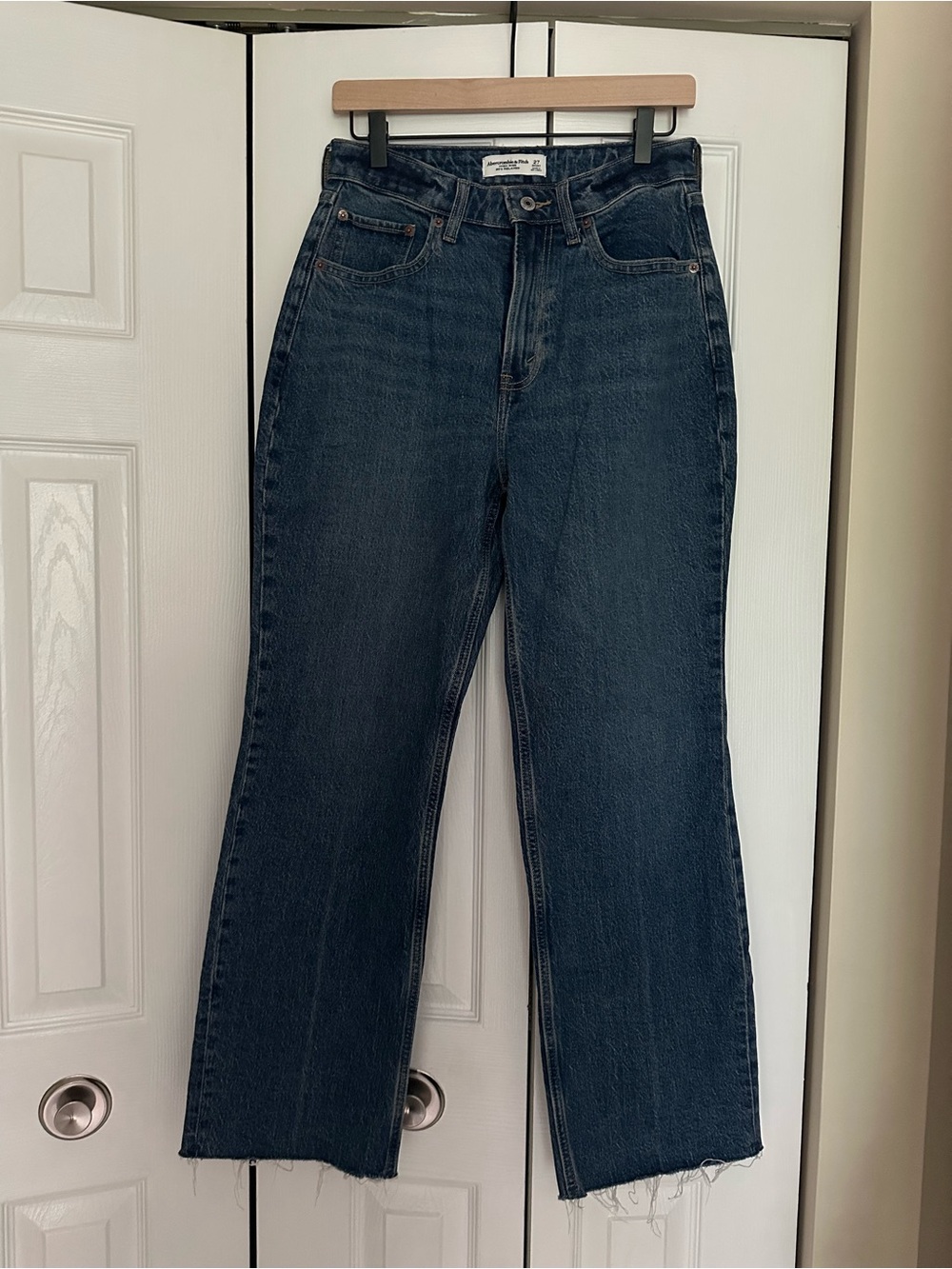Abercrombie & Fitch Curve Love High-Rise 90s Relaxed Women’s Jeans